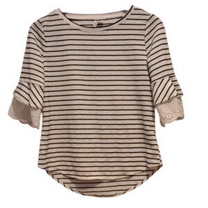 Elle Black White Striped Blouse XS Women’s Lace Sleeve Casual Top